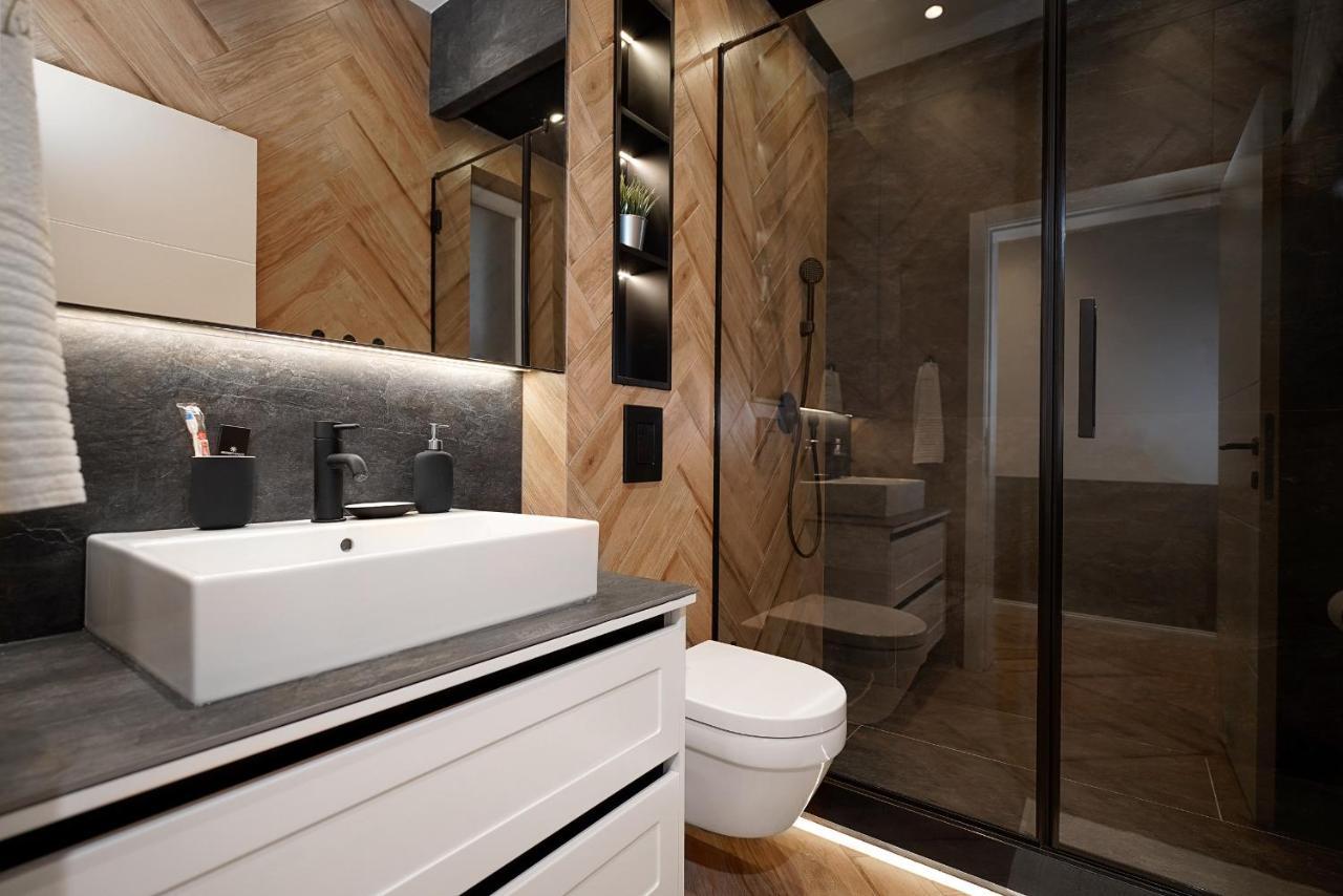 Luxury Apartments Donostia & Iruna เบลเกรด ภายนอก รูปภาพ